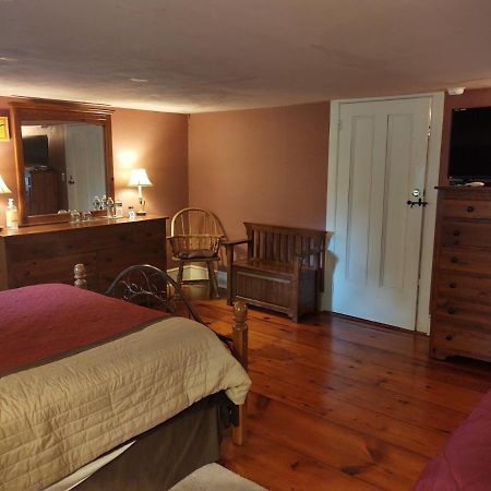 Hollowville 1805 House Bed & Breakfast מראה חיצוני תמונה