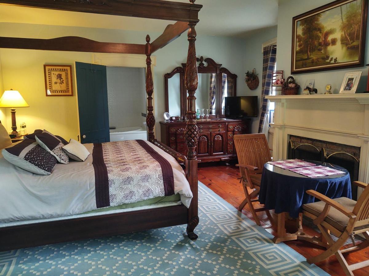 Hollowville 1805 House Bed & Breakfast מראה חיצוני תמונה