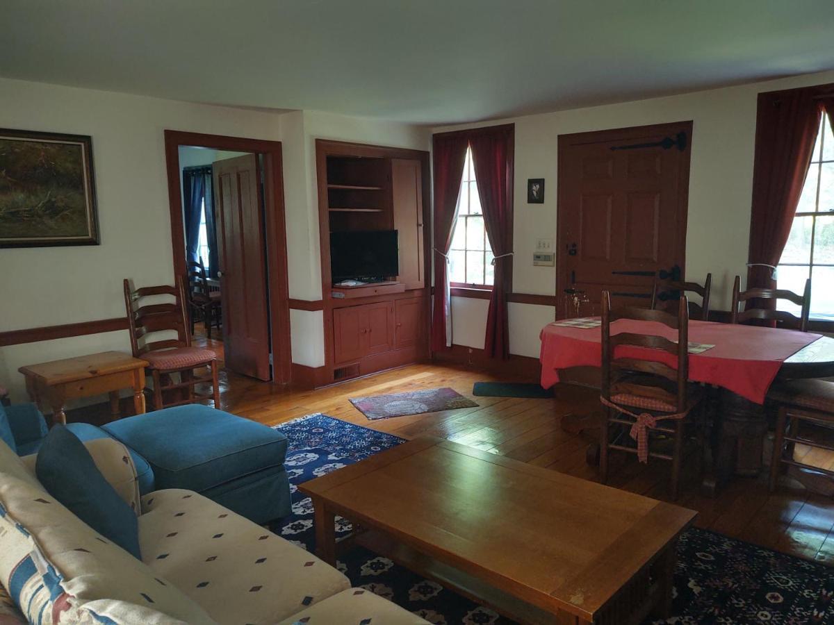 Hollowville 1805 House Bed & Breakfast מראה חיצוני תמונה